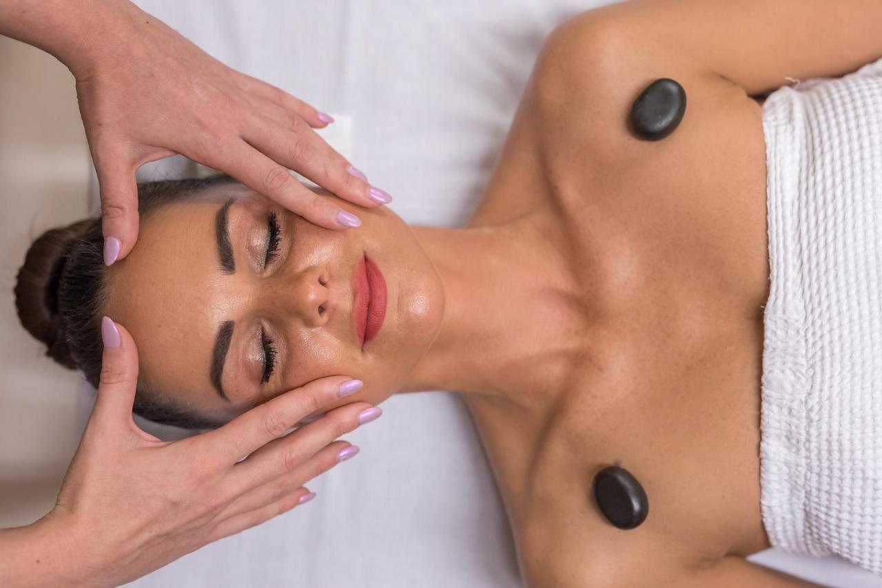 Jeseník Wellness & Spa Hotel Villa Regenhart מראה חיצוני תמונה