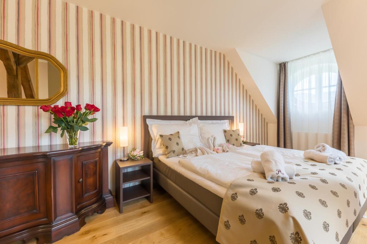 Jeseník Wellness & Spa Hotel Villa Regenhart מראה חיצוני תמונה